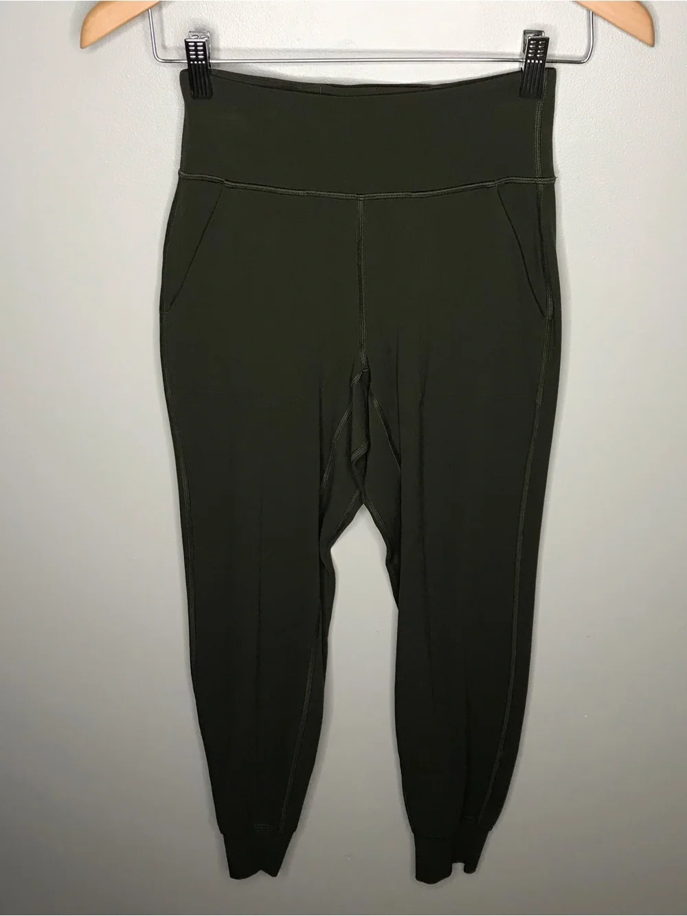lululemon athletica Align Olive Green High-Waist Joggers Sz 4